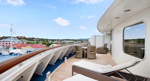 Oceania Cruises Riviera Vista Suite 5.jpg